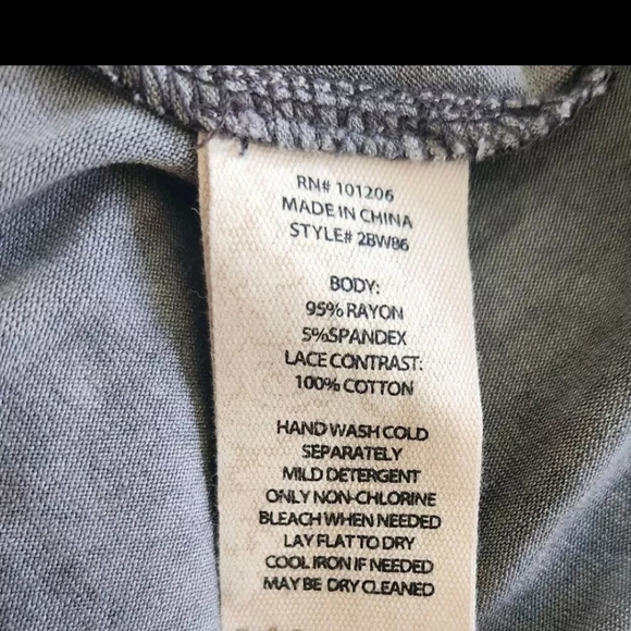 Soft Surroundings Womens Delaynie Tunic Top Gray Eyelet Hem 3/4 Sleeves Womens M - Picture 7 of 7